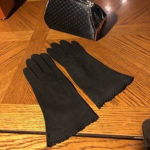 Vintage Black Wrist Gloves